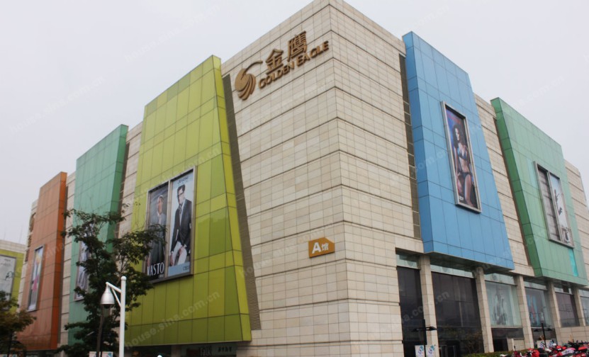 红安金鹰奥莱城